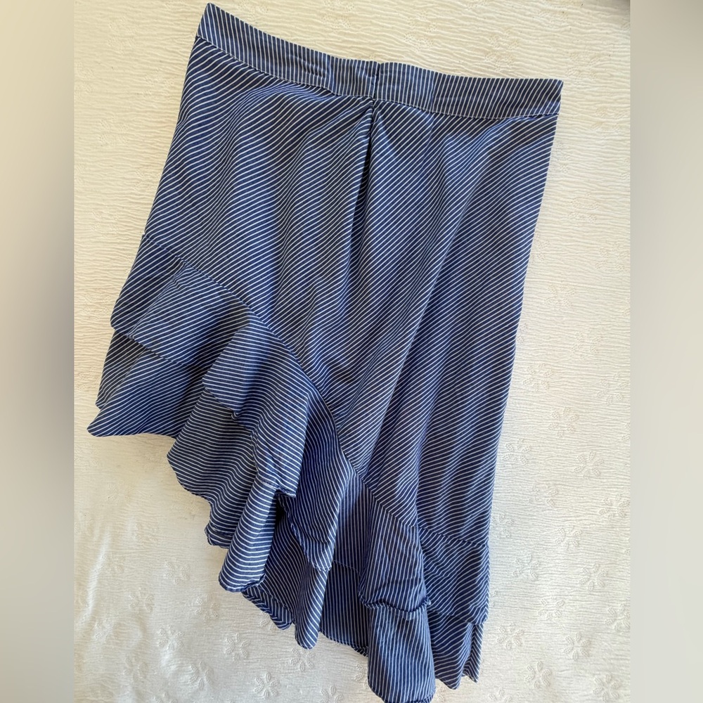 Asymmetrical Skirt Blue Pin Stripe tiered ruffles size L - Picture 6 of 9